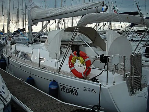 Hanse 370