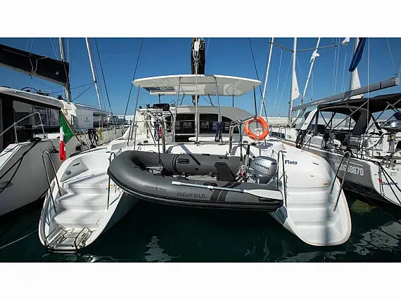 Lagoon 380