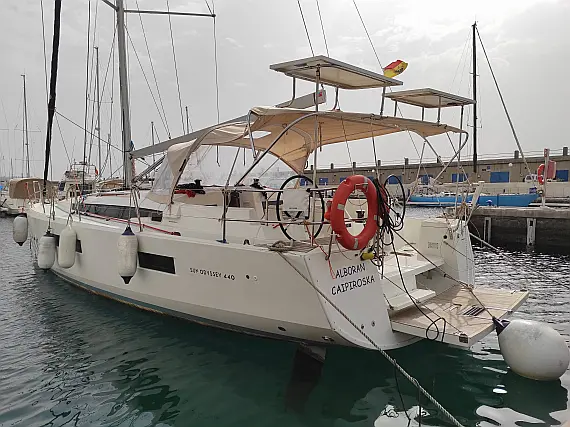 Sun Odyssey 440