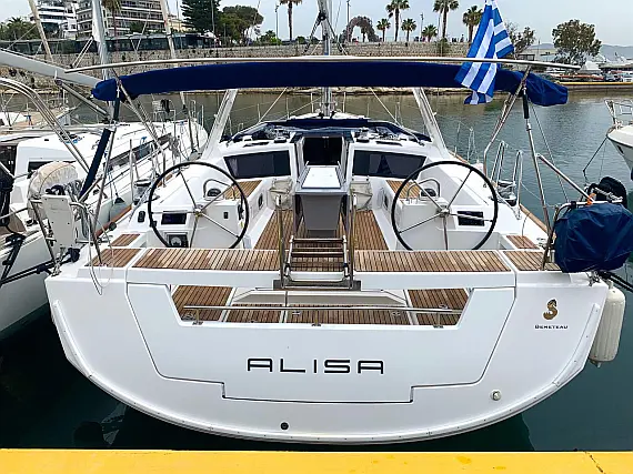 Oceanis 48