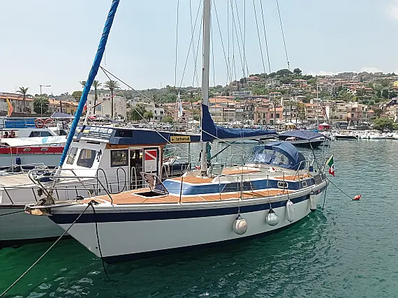 Dehler 37