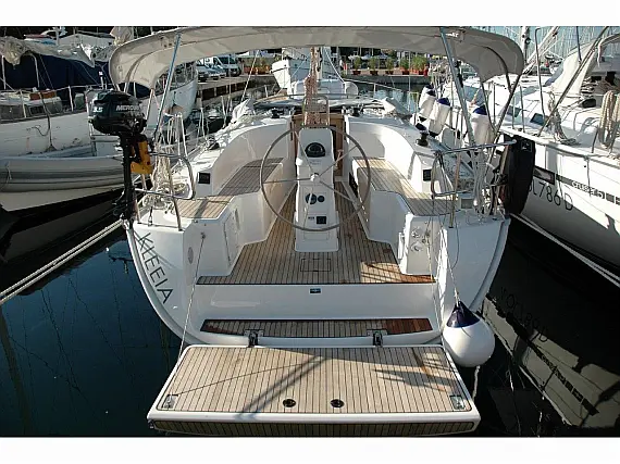 Bavaria Cruiser 33