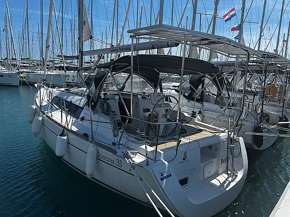 Oceanis 31