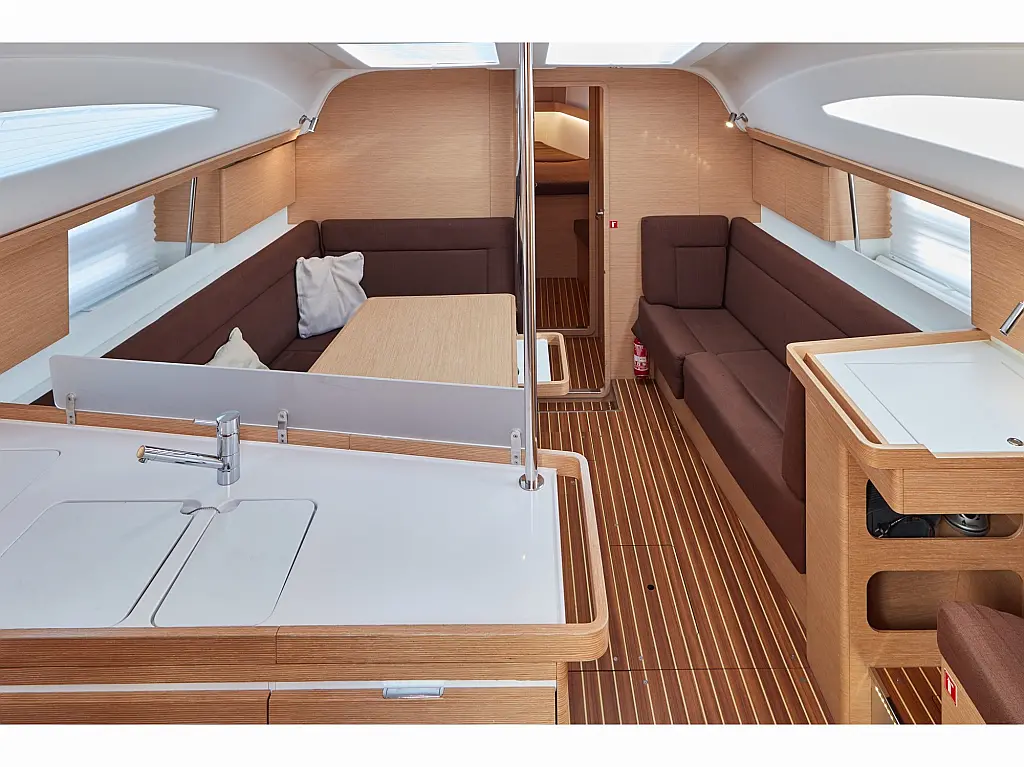 Elan 45 Impression - Interior image