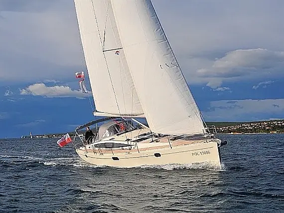 Delphia 47